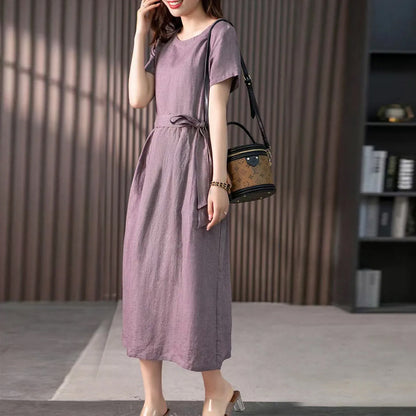A Loose-fitting Purple Dress That Looks Slimming And Elegant