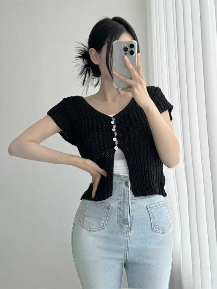 V-neck Small Breasted Split Short-sleeved Sweater Top