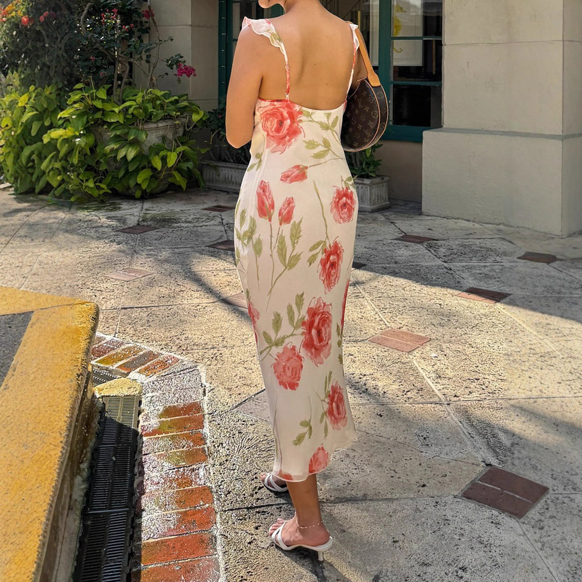 Fashionable Minimalist And Slim Fit Womens Dress