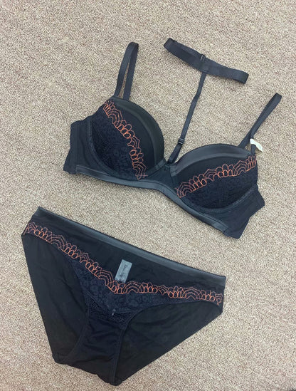 Sexy deep V gathered around the neck underwear