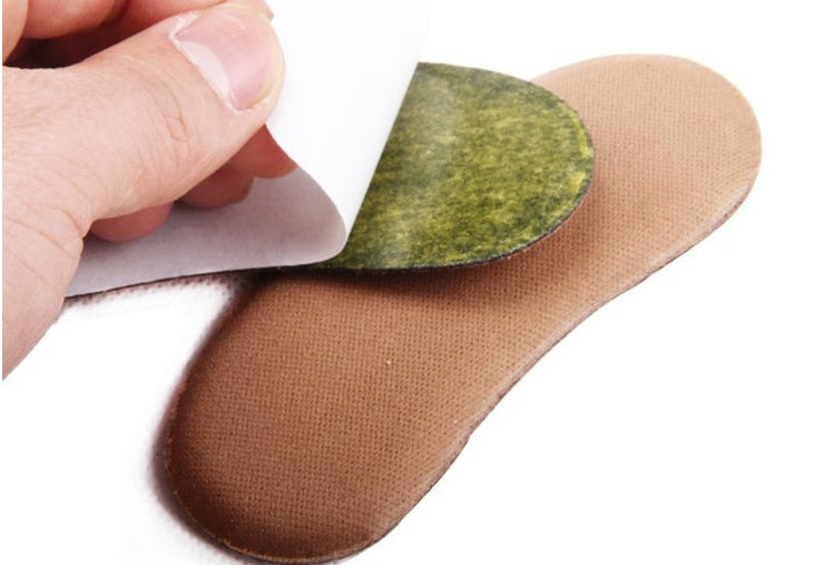 Non-woven sponge heel patch