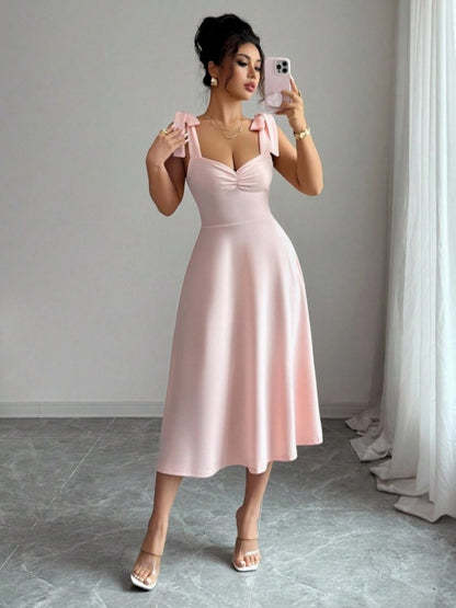 Lace-up Waist-cinching Maxi Dress