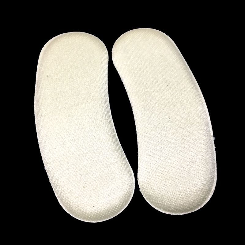 Non-woven sponge heel patch