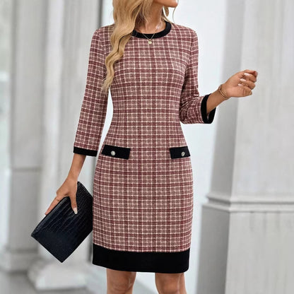 Color-Block Dress With A Crew Neck And Three-Quarter Sleeves