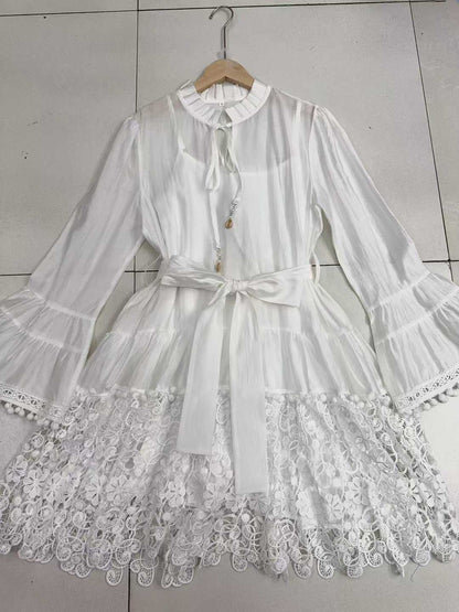 Lace-up Waist-cinching Figure-flattering Water-soluble Lace-up Dress