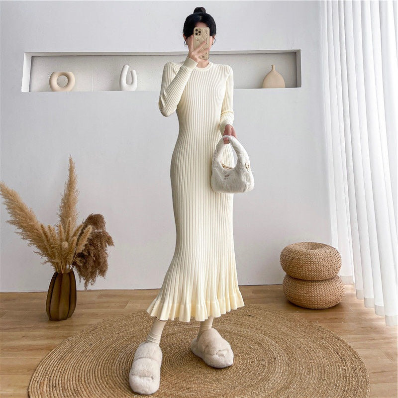 Womens Slimming Figure-Hugging Long-Sleeve Knitted Dress
