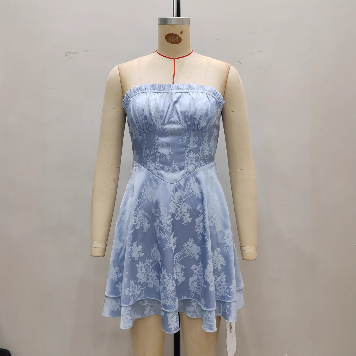Womens Solid-Color French-style Strapless Pleated Dress