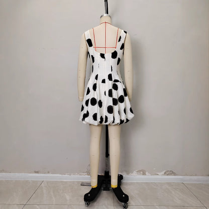 Elegant French-style White Strap Mini Dress With A Sophisticated Vibe