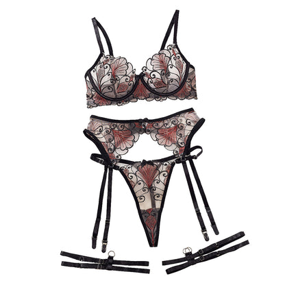 Leaf Embroidery Mesh Bow Low-cut Underwear