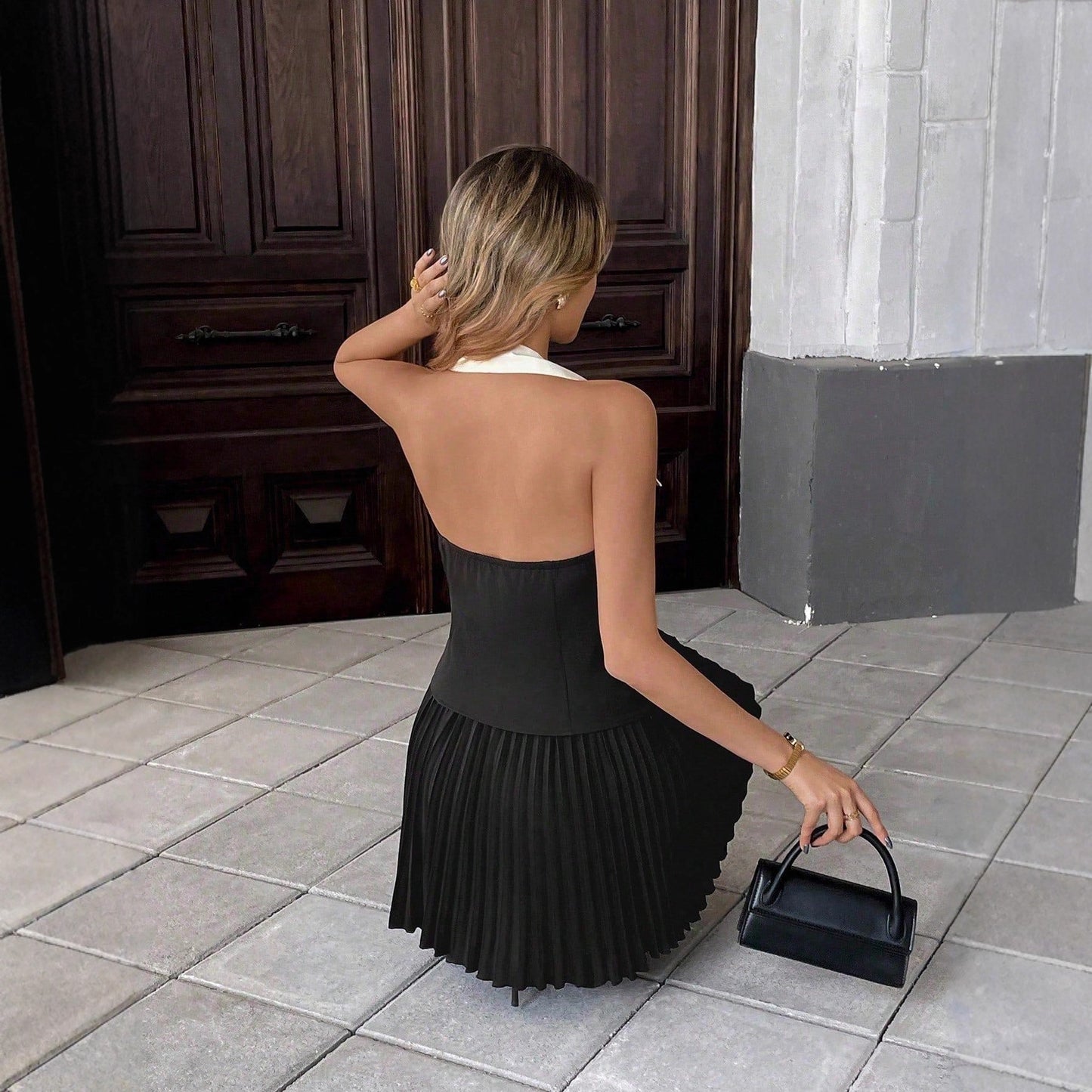 Sleeveless Backless Bow Top And Skirt Set