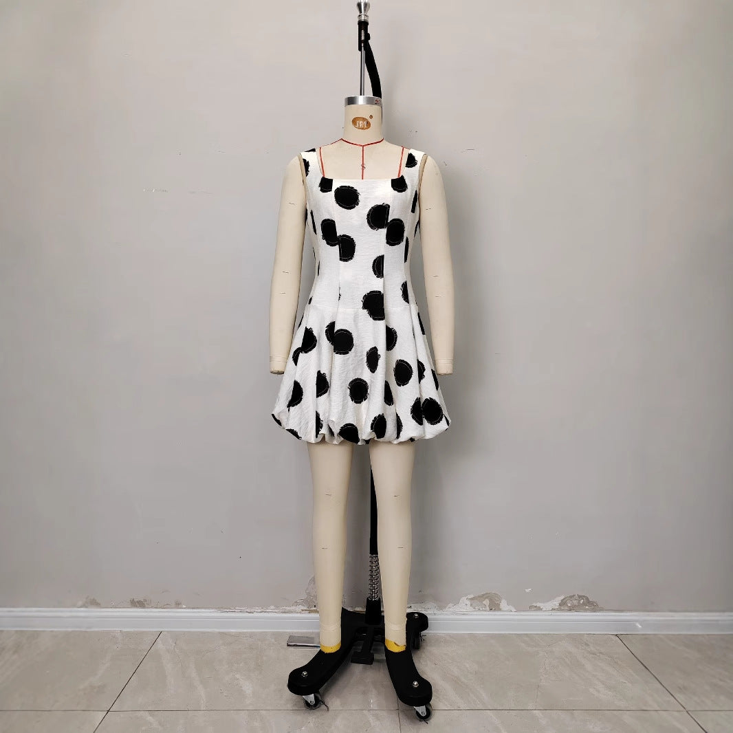 Elegant French-style White Strap Mini Dress With A Sophisticated Vibe