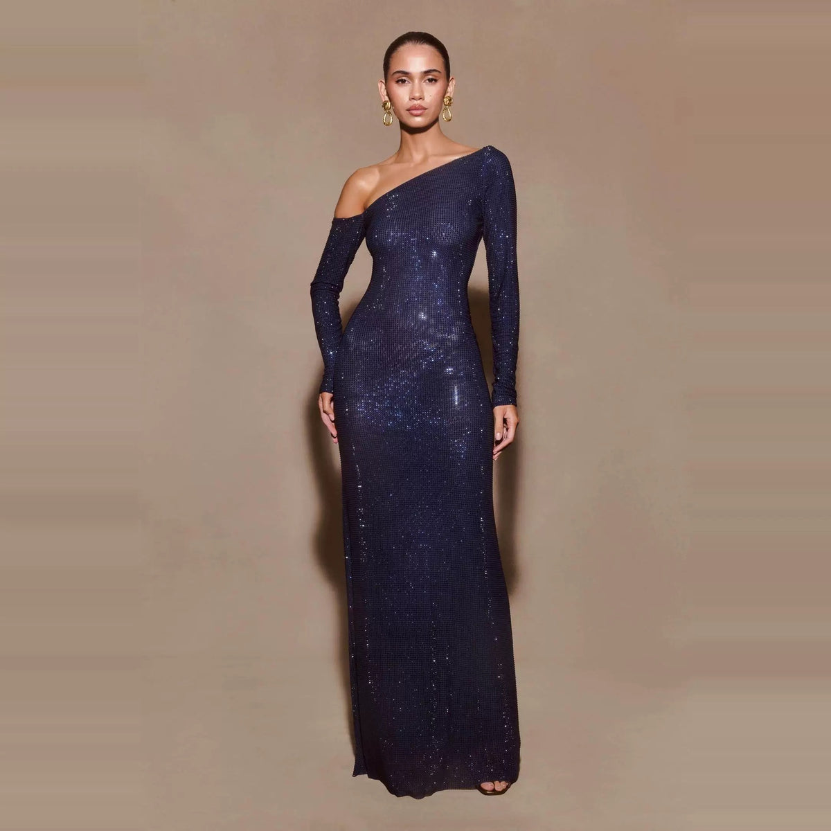 Irregular Off-shoulder Dress With A Romantic French Vibe