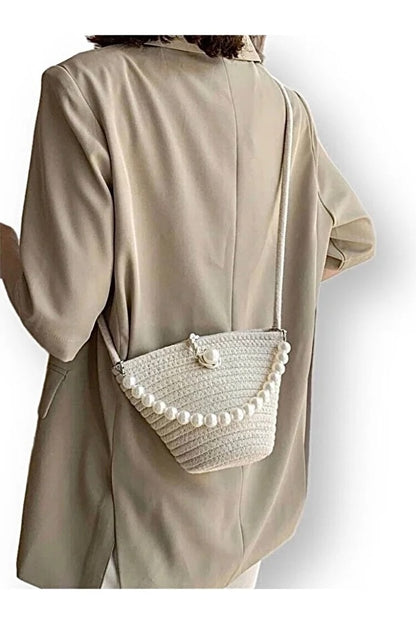 Women Pearl Design White Shoulder Bag