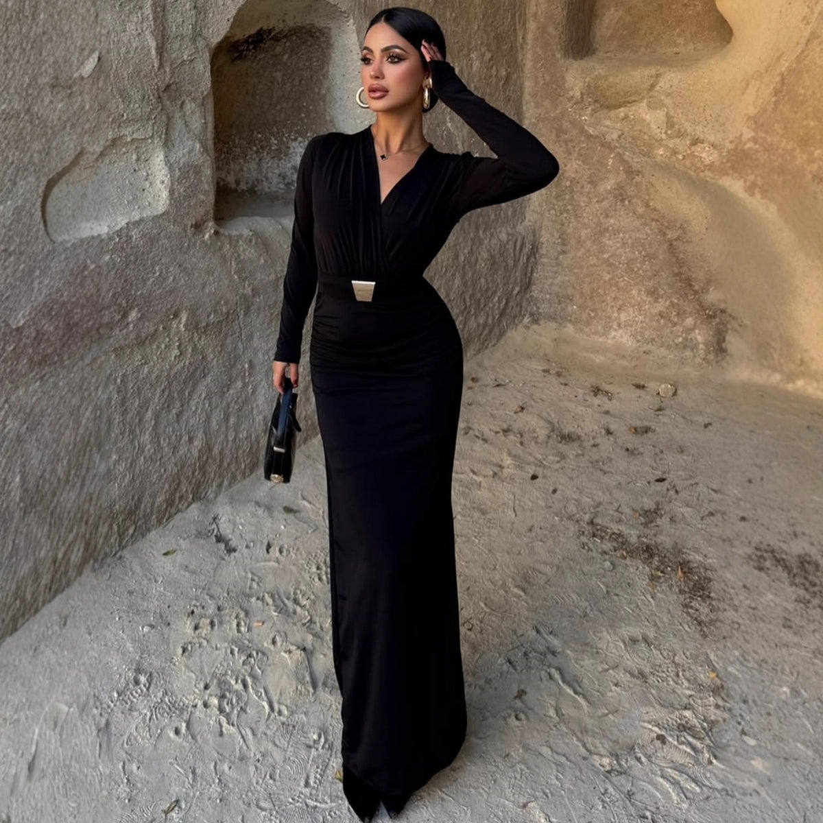 Elegant Embellished Belt Deep-V Long-sleeve Autumn Dress