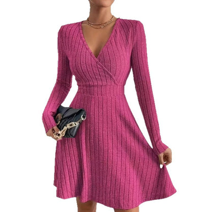Elegant Long-sleeved Solid-color V-neck Waist-cinching Dress