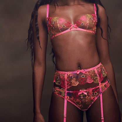 Embroidery Heavy Craft Floral Mesh Underwear Gathering Three-piece Set