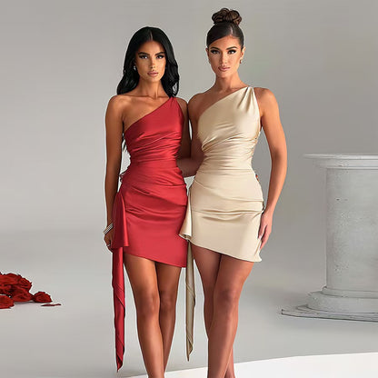 Sexy Off-the-shoulder Form-fitting Waist-cinching Sleeveless Dress