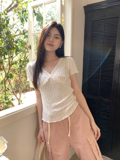 Women's Lace V-neck Short-sleeved T-shirt Slim-fit Crop-top