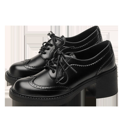 Women's Autumn New Carved Lace-up Round Head British Black Chunky Heel Shoes