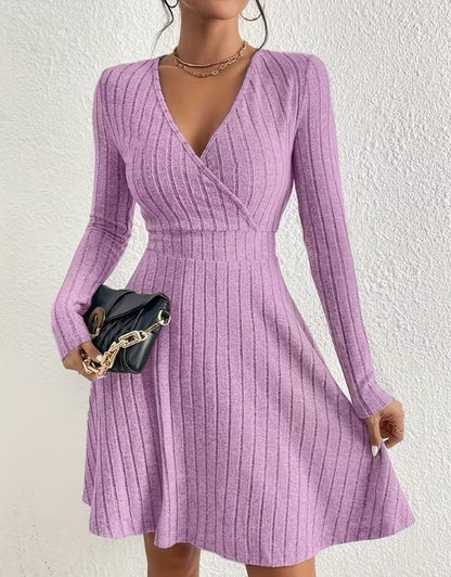 Elegant Long-sleeved Solid-color V-neck Waist-cinching Dress