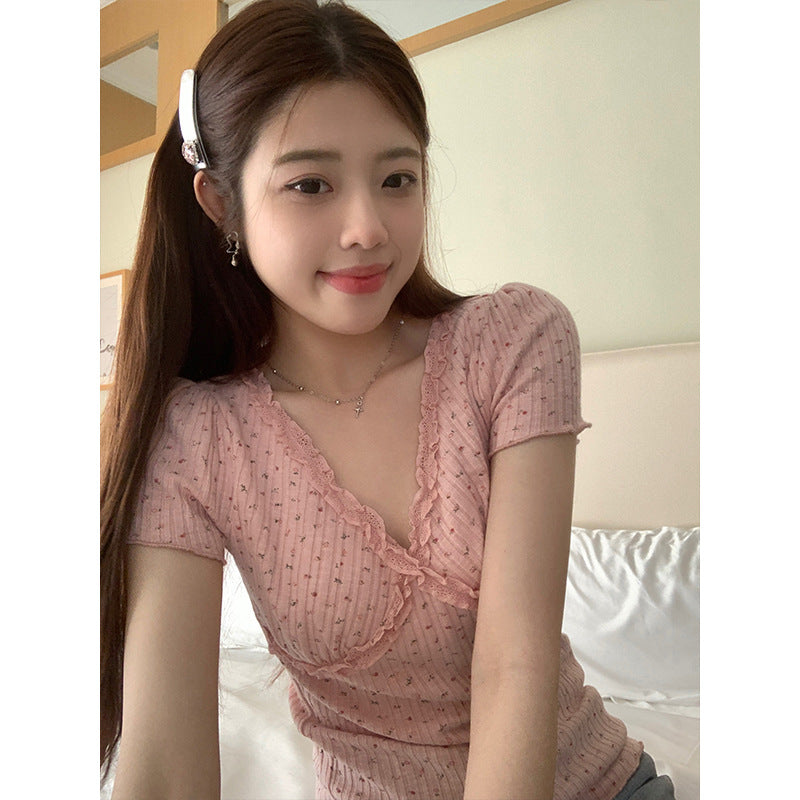 Women's Lace V-neck Short-sleeved T-shirt Slim-fit Crop-top