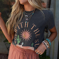 Retro Loose Three-quarter Sleeve Top